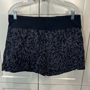 Athleta trekkie short. Blue. Size 14